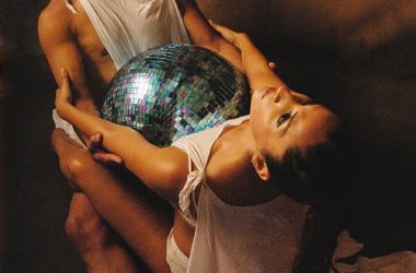 Catching up in Santiago de Chile A still from Los Amantes. God, I love good dance.