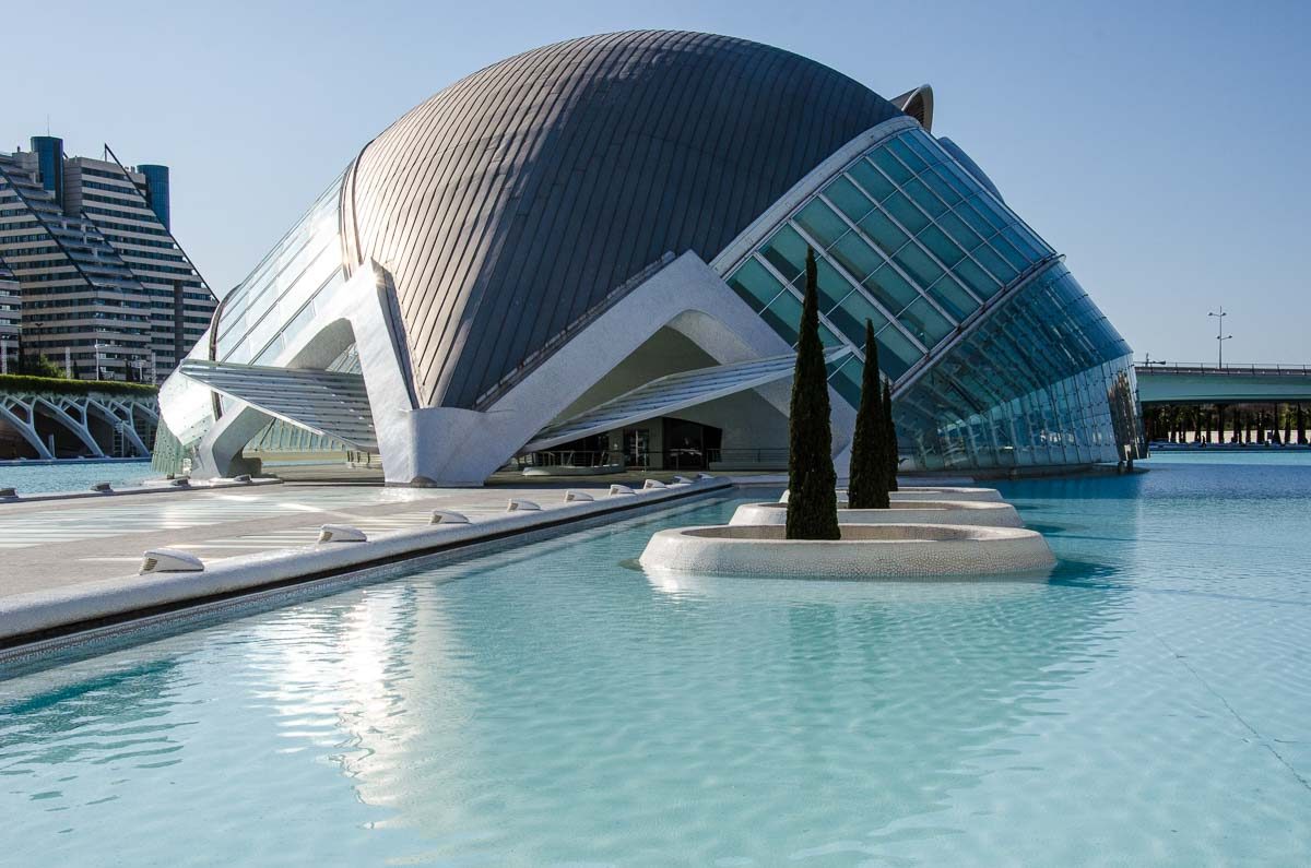 spain valencia city of arts and sciences hemisferic