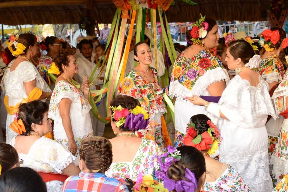 folk dancing El Cedral