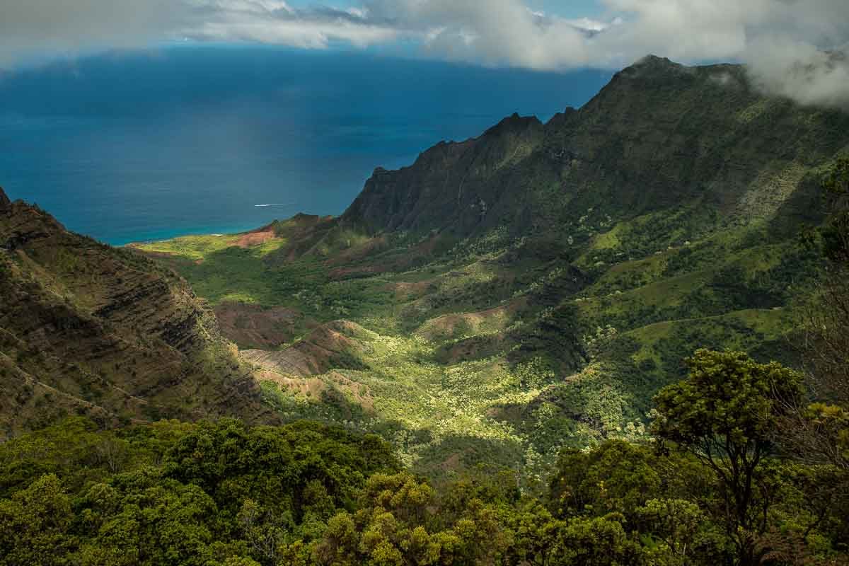 USA Hawaii Kalalau lookout kauai 1