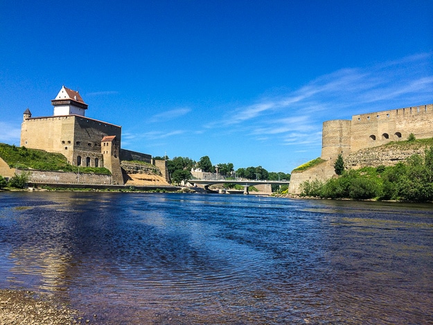 Estonia Russia Border Castles