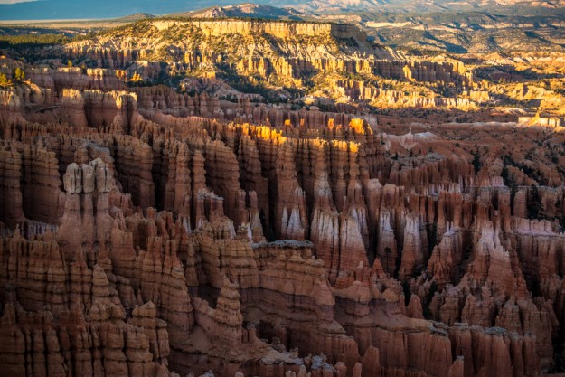 bryce canyon inspiration point close sunset