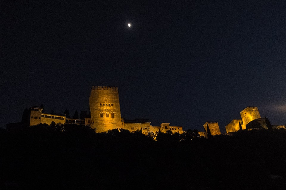 alhambra lit at night granada