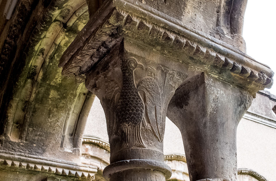 capital cloister monister avellanes lleida