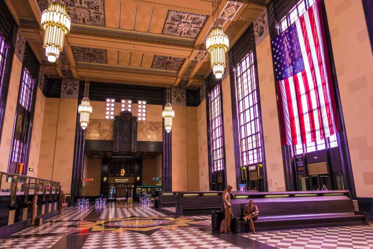 lobby durham museum omaha