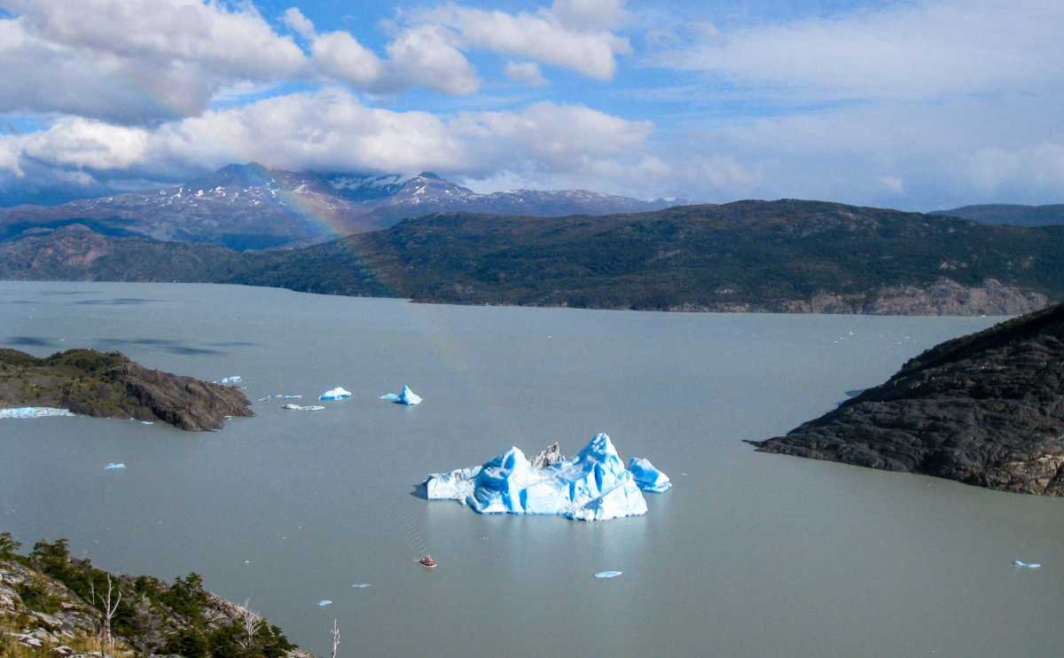 Trek Torres del Paine_Patagonia_GlacierCalfwBoat-1