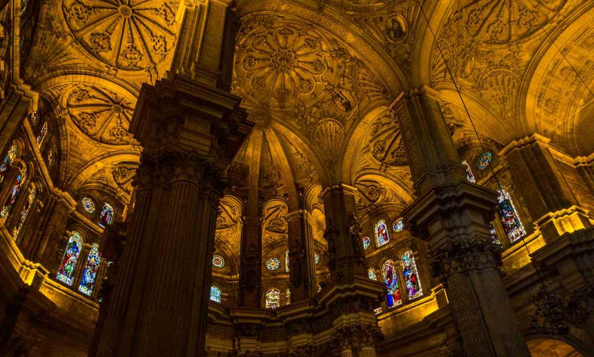 malaga-cathedral-ceiling