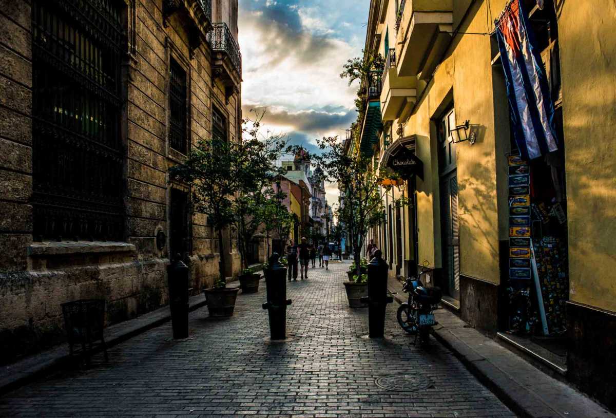 street havana end of day