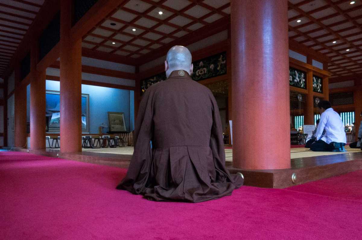 buddhist monk hiraizumi japan