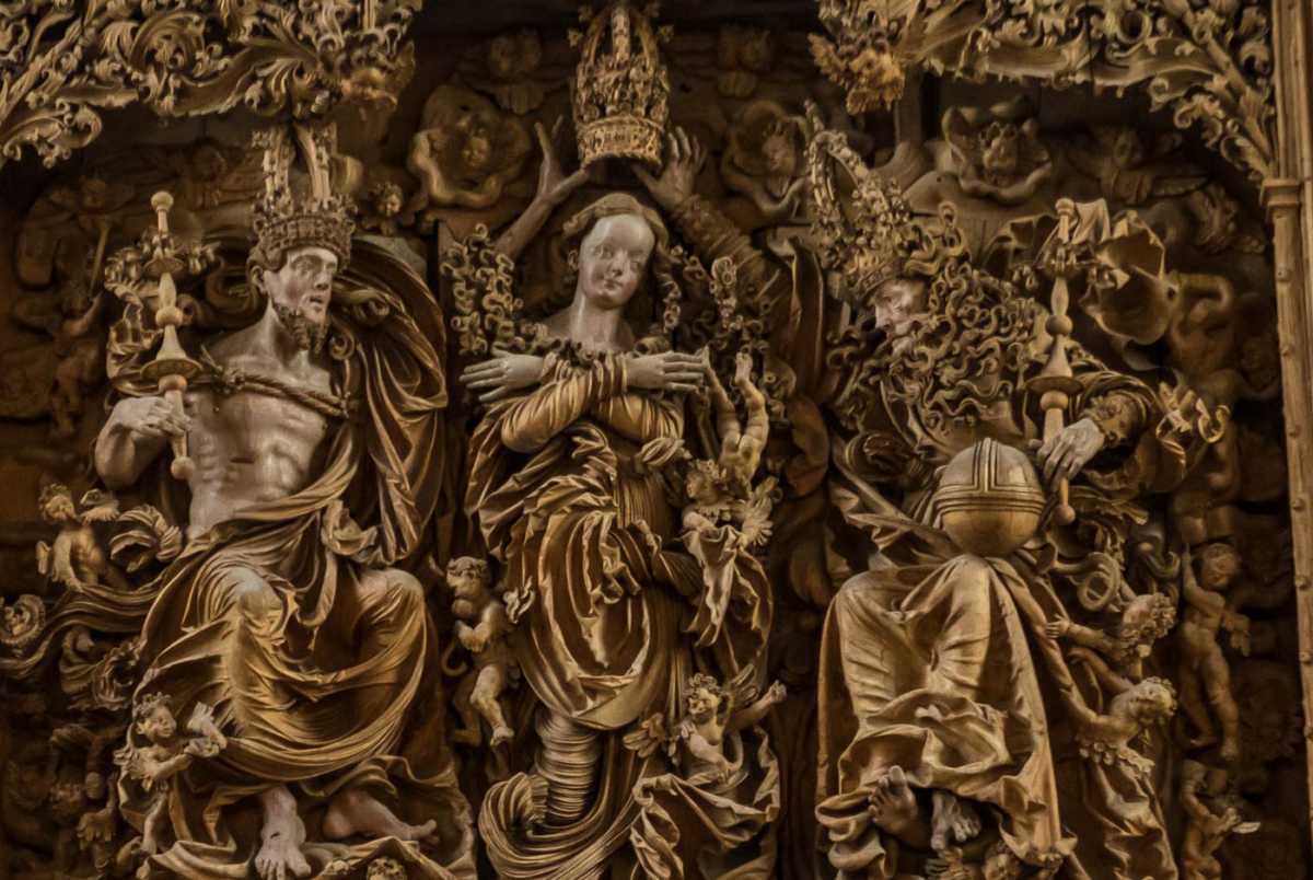 germany_breisach_cathedral_virgin altar