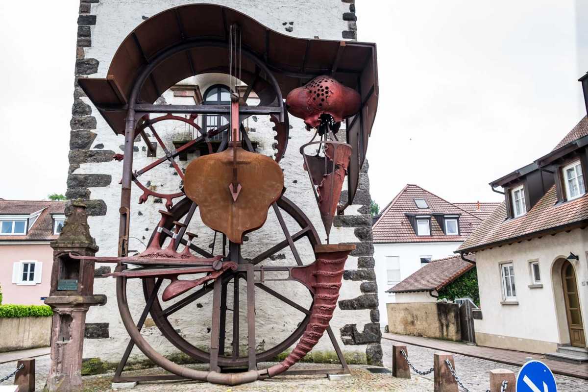 germany_breisach_pump tower sculpture