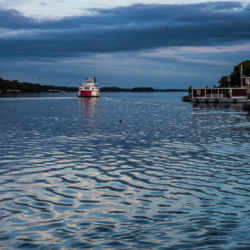 Riverboat on the Mississippi, Hannibal, Missouri USA_Missouri_Hannibal Mississippi River sunset