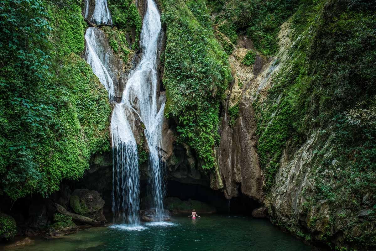 Cuba_topes de collante waterfall