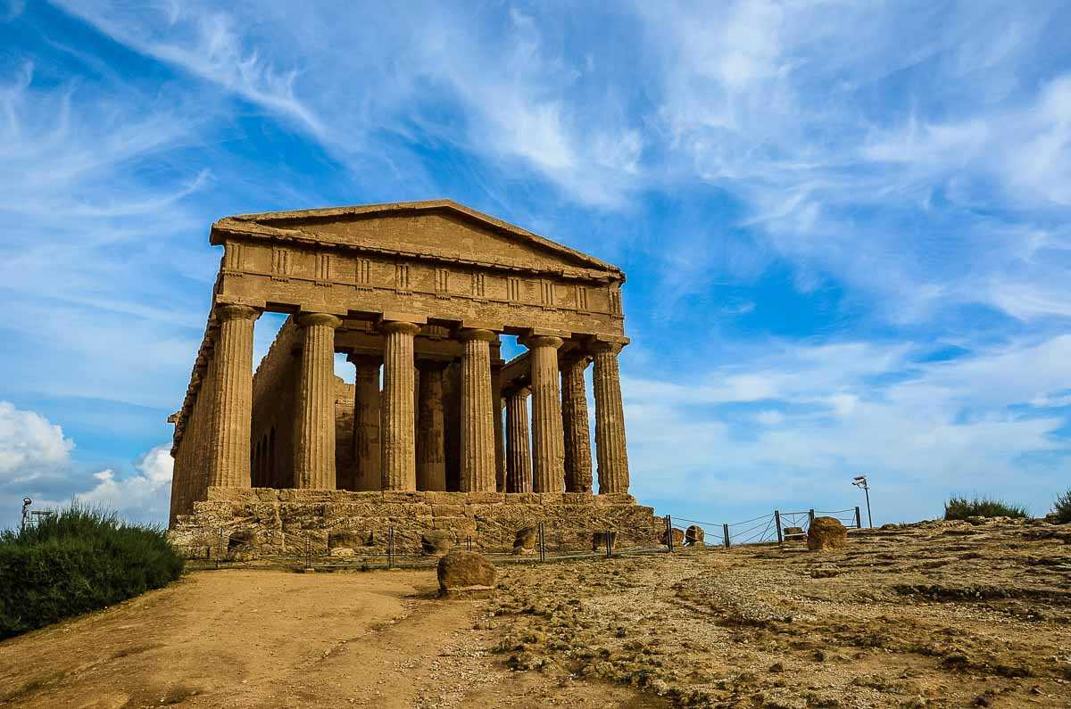 Italy Sicily Agrigento Valley of the temples concordia