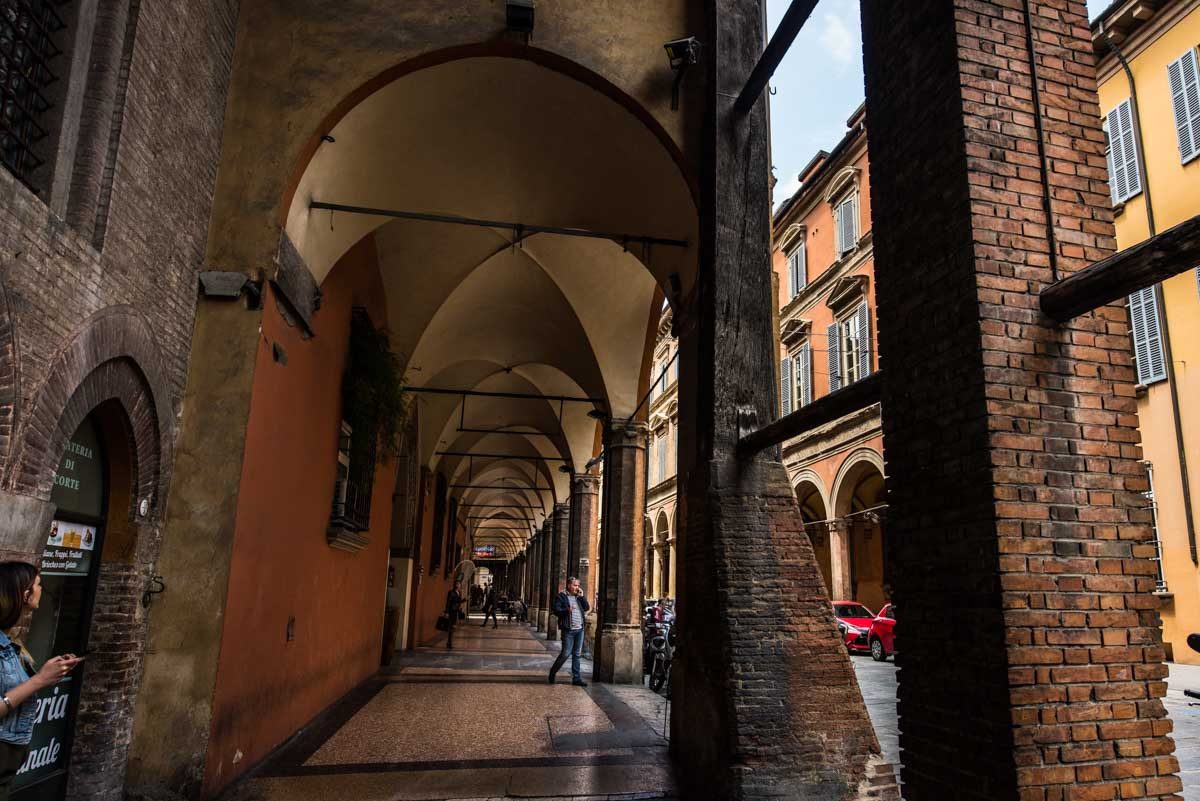 italy bologna portico 6