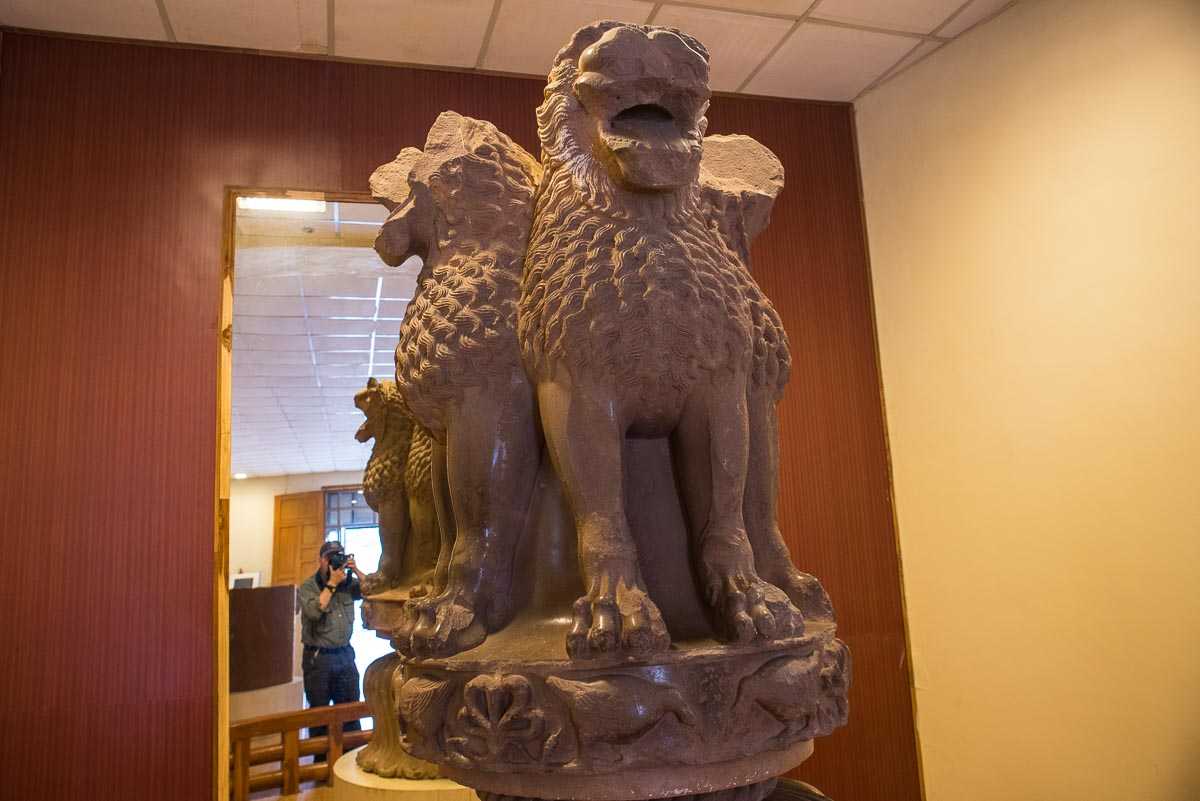 India sanchi Ashoka pillar lions