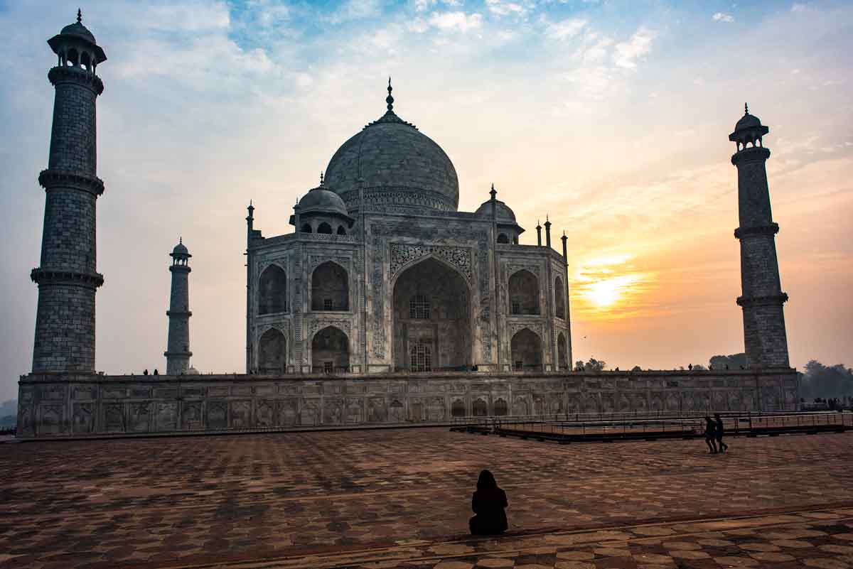 Where to Find the Best Views of the Taj Mahal in Agra, India - Man Vs Globe