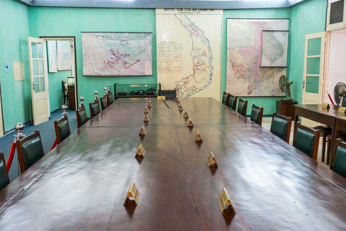 vietnam hanoi imperial house D67 conference table