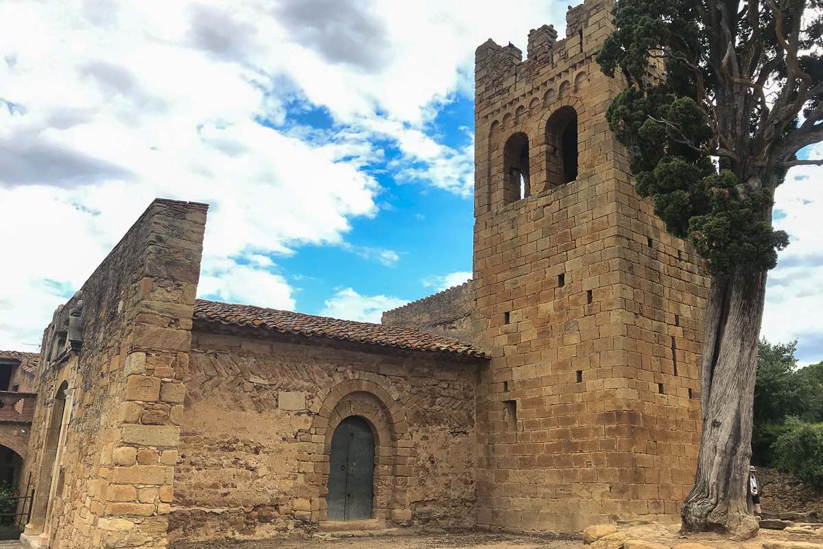 Hiking Catalonia Castles medieval villages