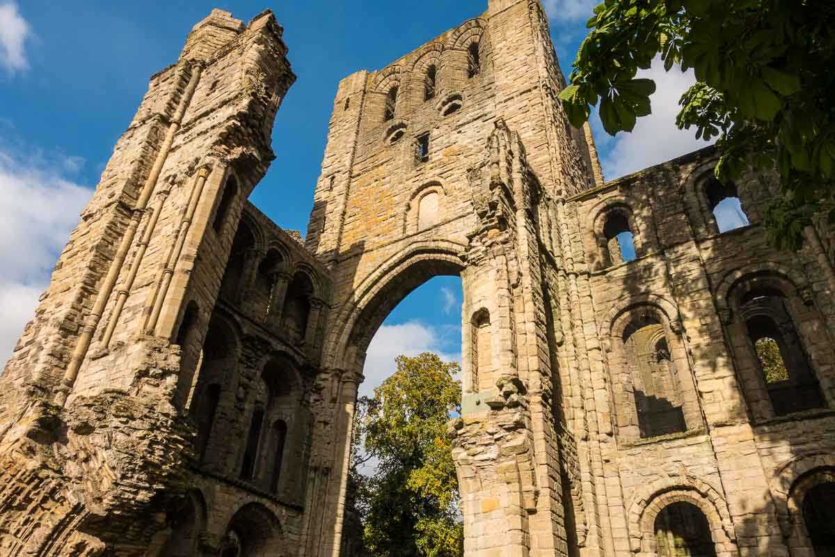 cycling england kelso abbey