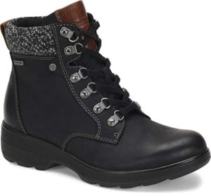 Best women's travel on sale boots