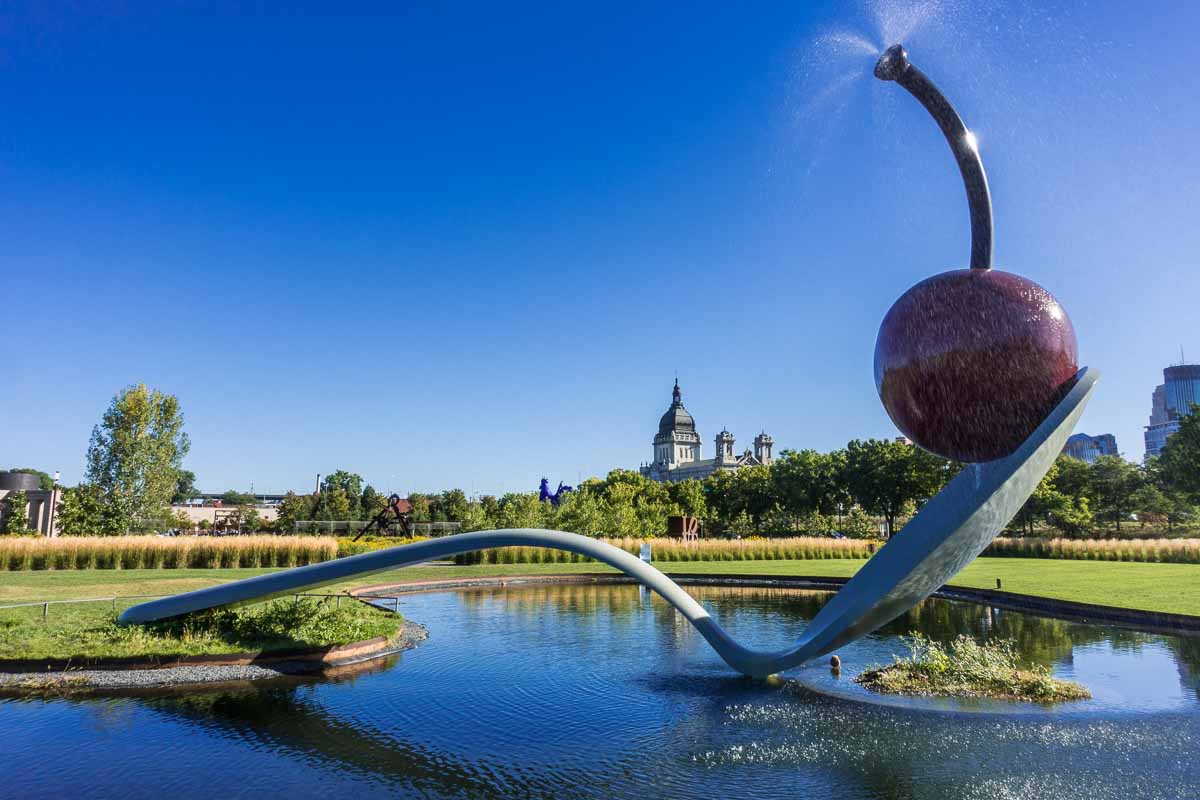 minneapolis sculpture garden spoonbridge cherry