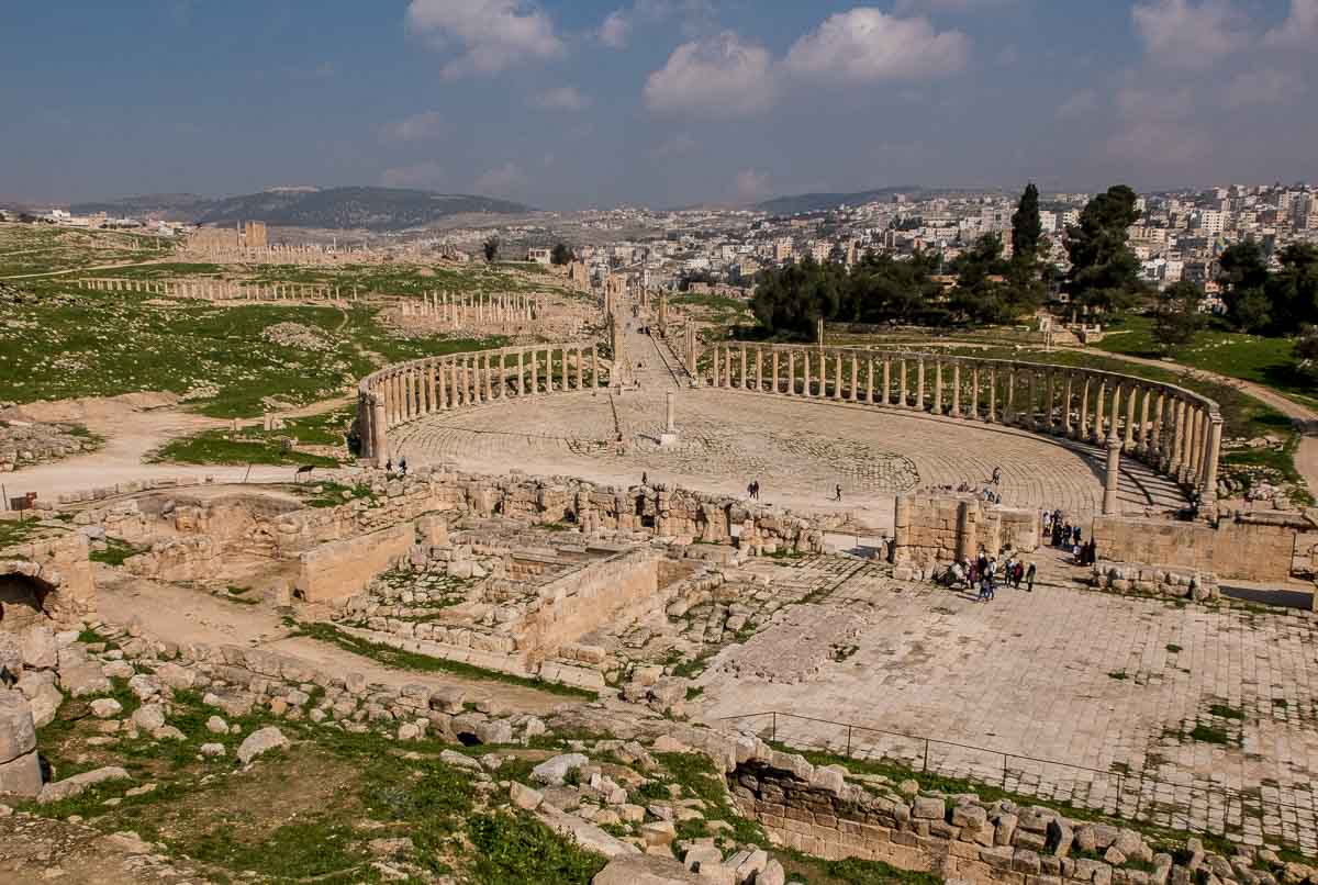 Jerash cardo oval forum