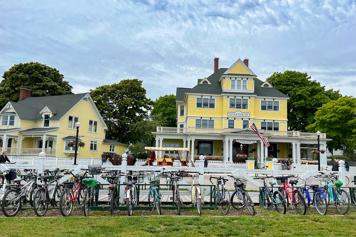 Mackinac Island cruise Great Lakes