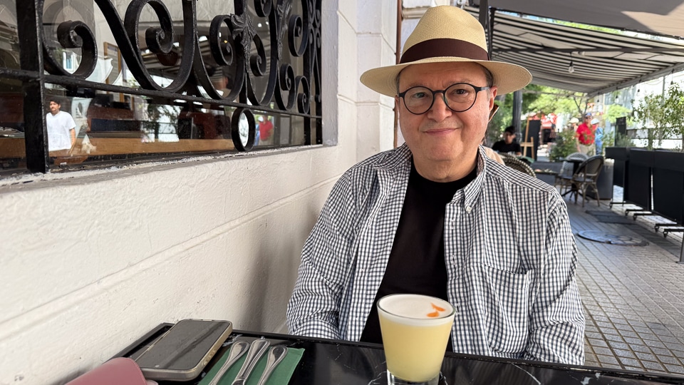 pisco sour, food and wine in Santiago Chile